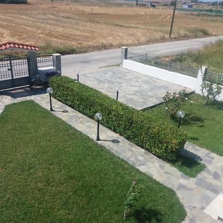 Irini'S Appartment Nea Koutali Екстер'єр фото
